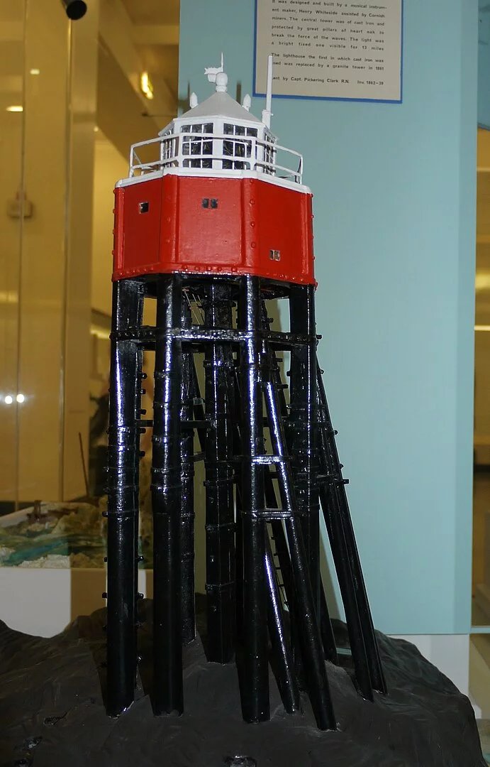 Model původní podoby majáku Smalls Lighthouse, kde se v roce 1801 stala známá tragedie