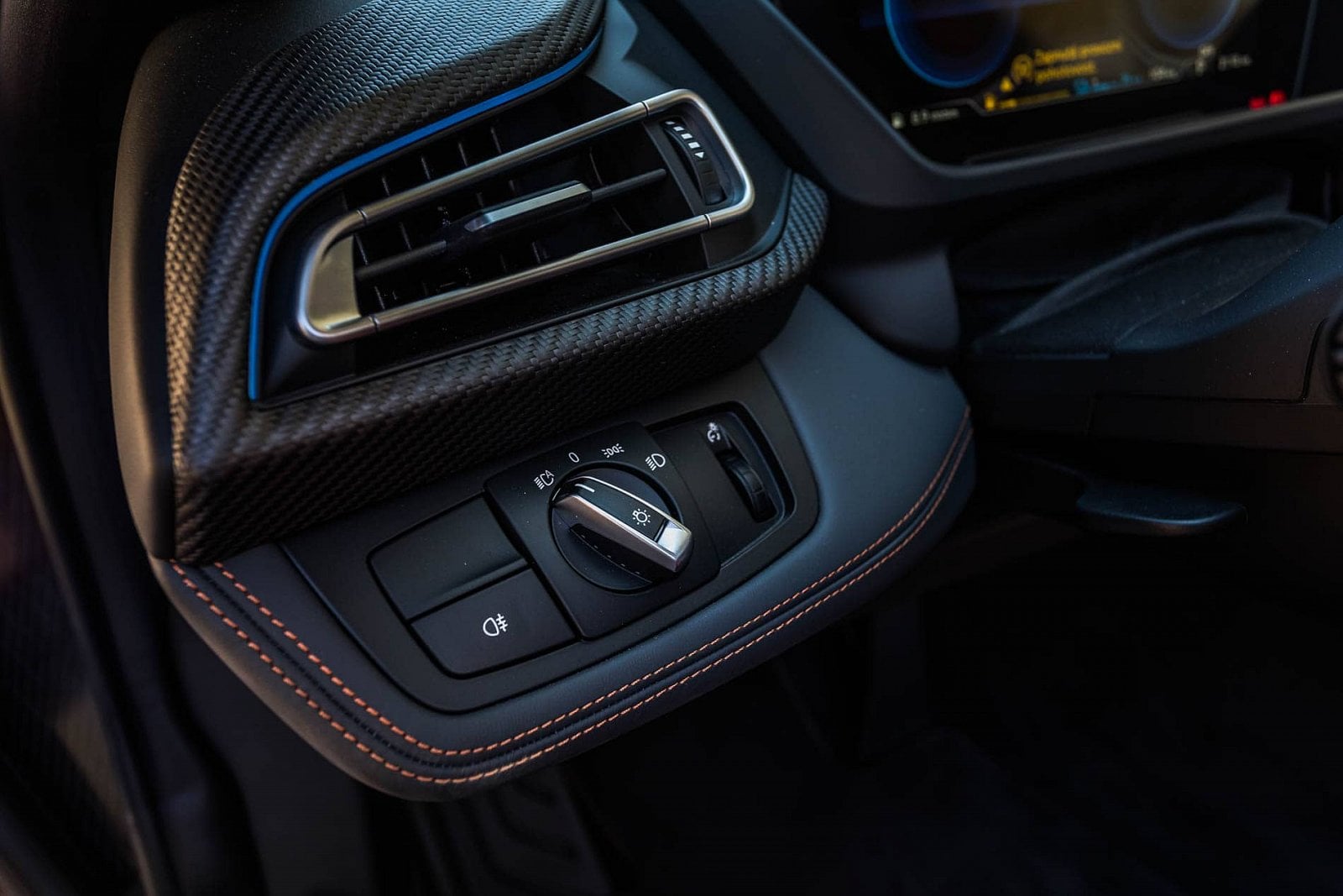 2020-06-bmw-i8-roadster-42.jpg