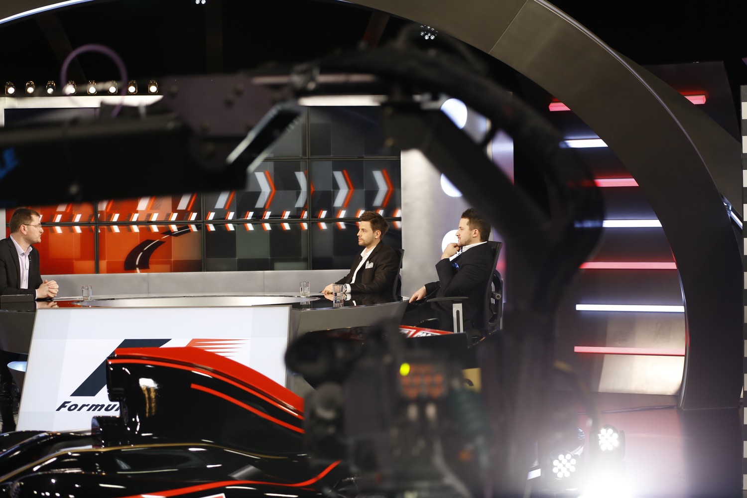 Sport1 HD a Sport2 HD odhaluje nové studio Formule 1