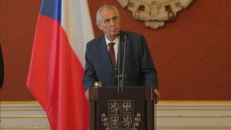 Náhledový obrázek - Zeman stáhl kasační stížností stížnost, o profesorech by měl znovu rozhodnout