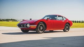 Náhledový obrázek - Unikátní Toyota 2000GT se na aukci prodala za 20 milionů korun