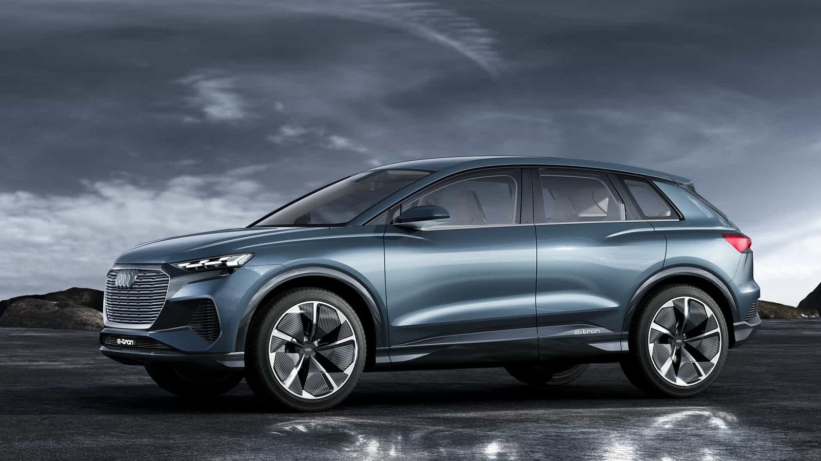 2019-03-Audi-Q4-e-tron_23.jpg