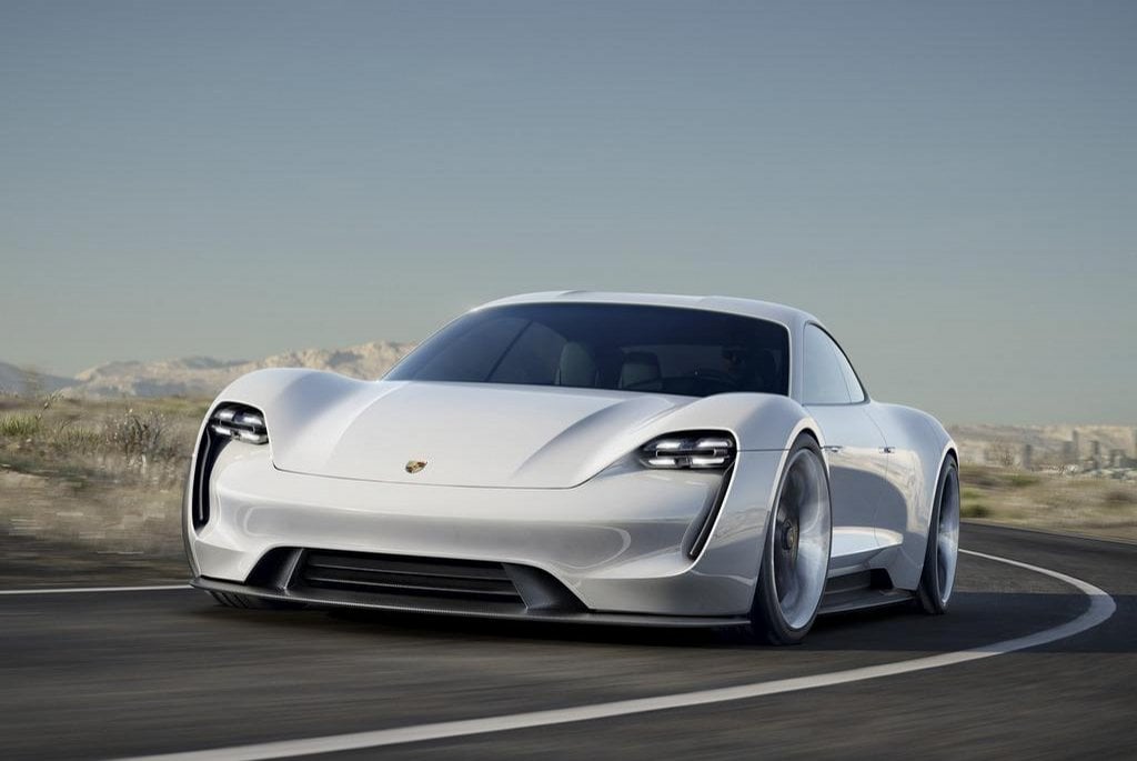 2014-03-koncept-porsche-mission-e-2.jpg