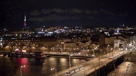 Náhledový obrázek - Praha se postará o veřejné osvětlení. Současnému správci neprodloužila smlouvu