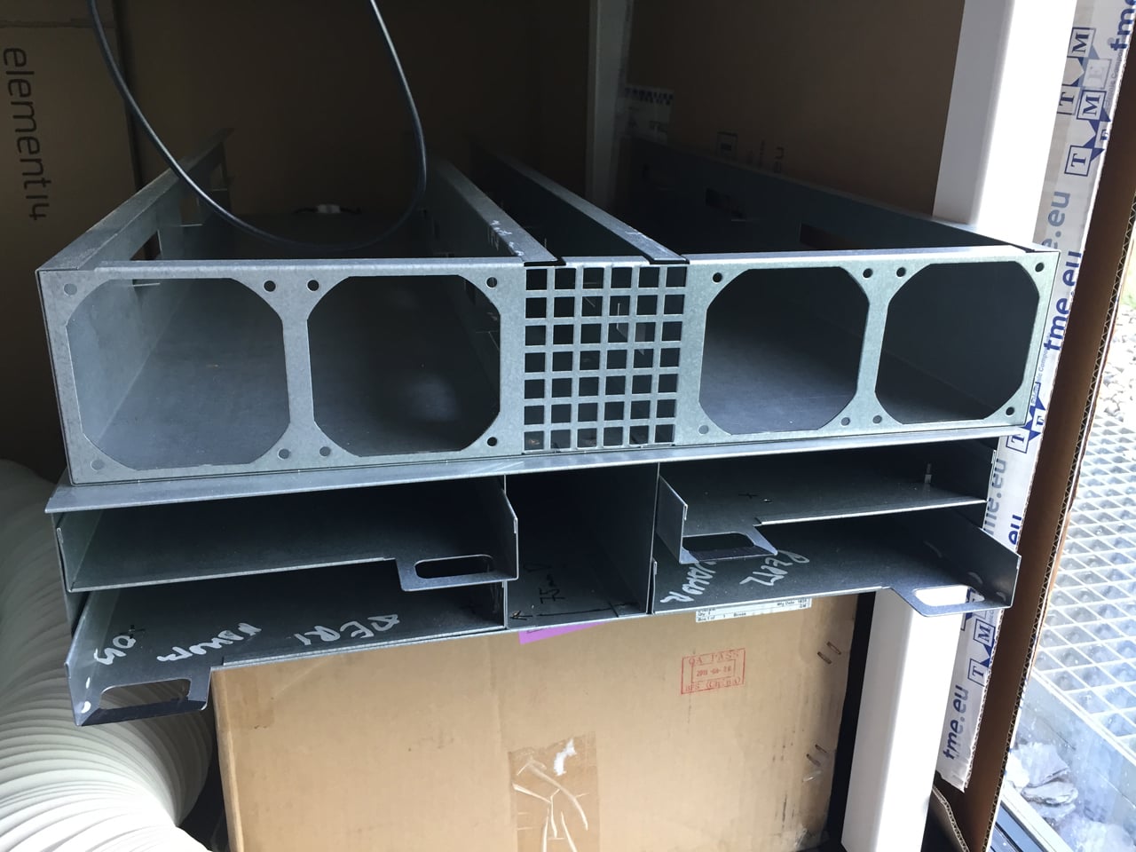 Vývoj vlastního hardwaru v Seznamu