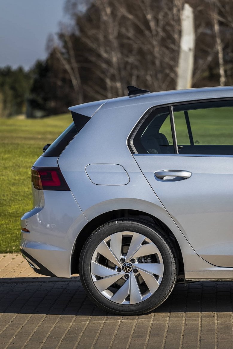 2020-08-aDMB2020_VW-Golf-2.0-TDi-7381.jpg