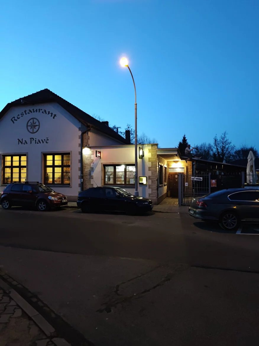 Hlavní 50Mpx fotoaparát