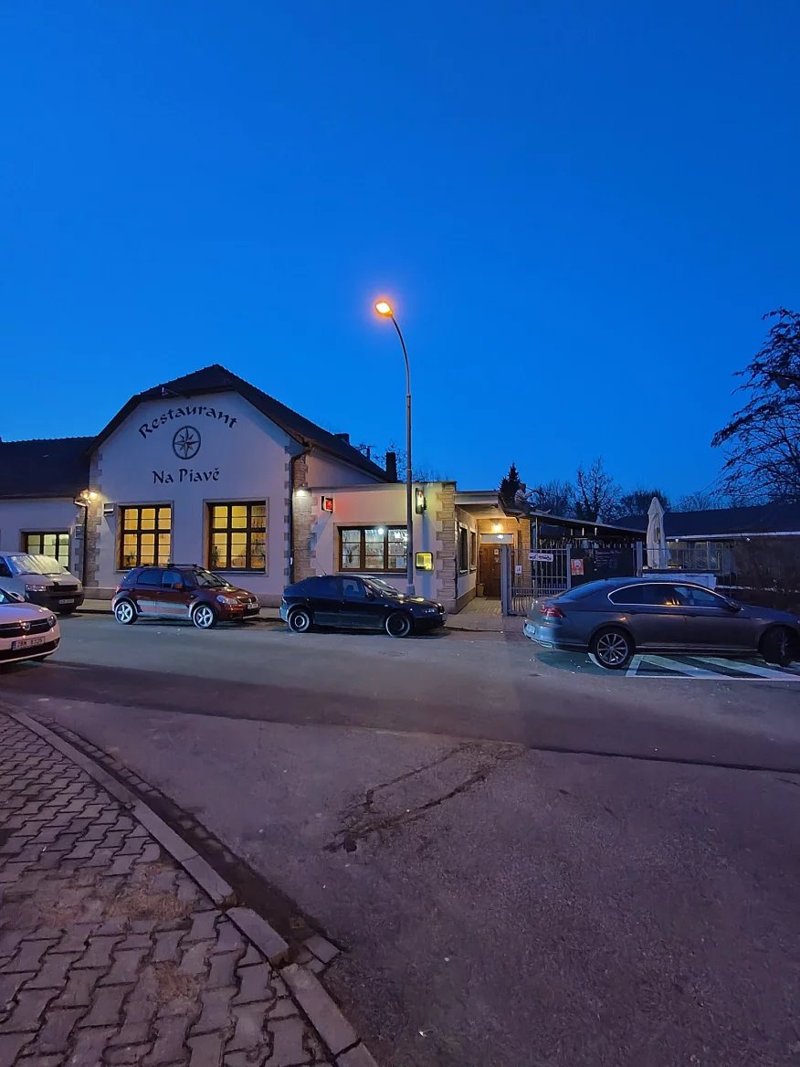 Ultraširokoúhlý 32Mpx fotoaparát