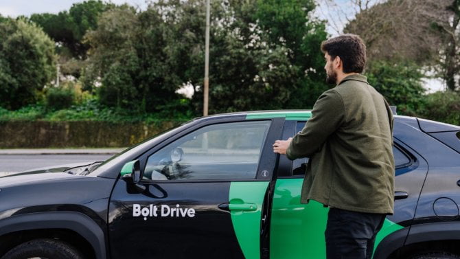 Bolt Drive