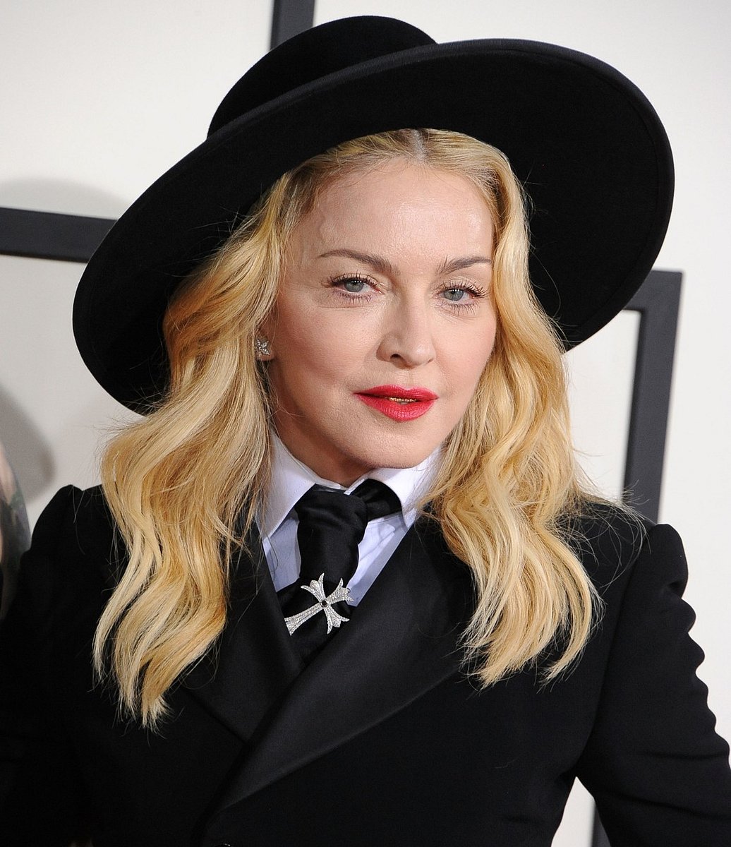 Zpěvačka Madonna na červeném koberci