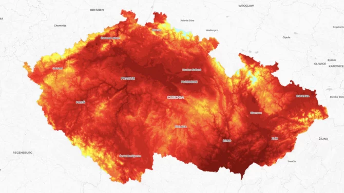 Až padesát tropických dní v roce. Web ukazuje, jak se má měnit v Česku klima do roku 2085