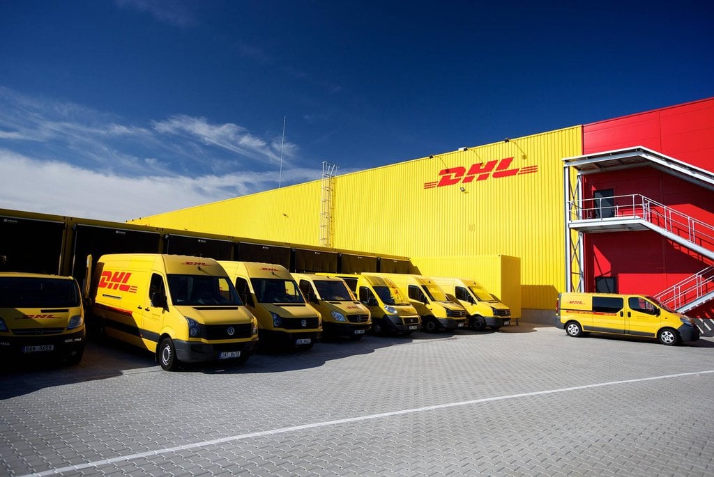 2011-02-spolec48dnost-dhl-5.jpg