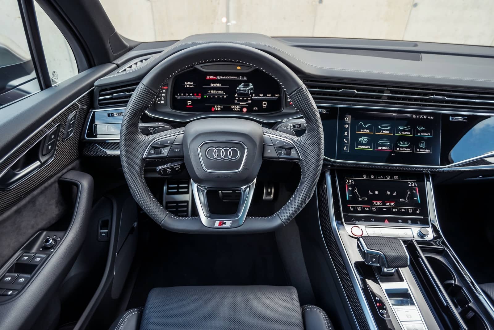 2019-11-Audi-SQ7-TDI-00011.jpg