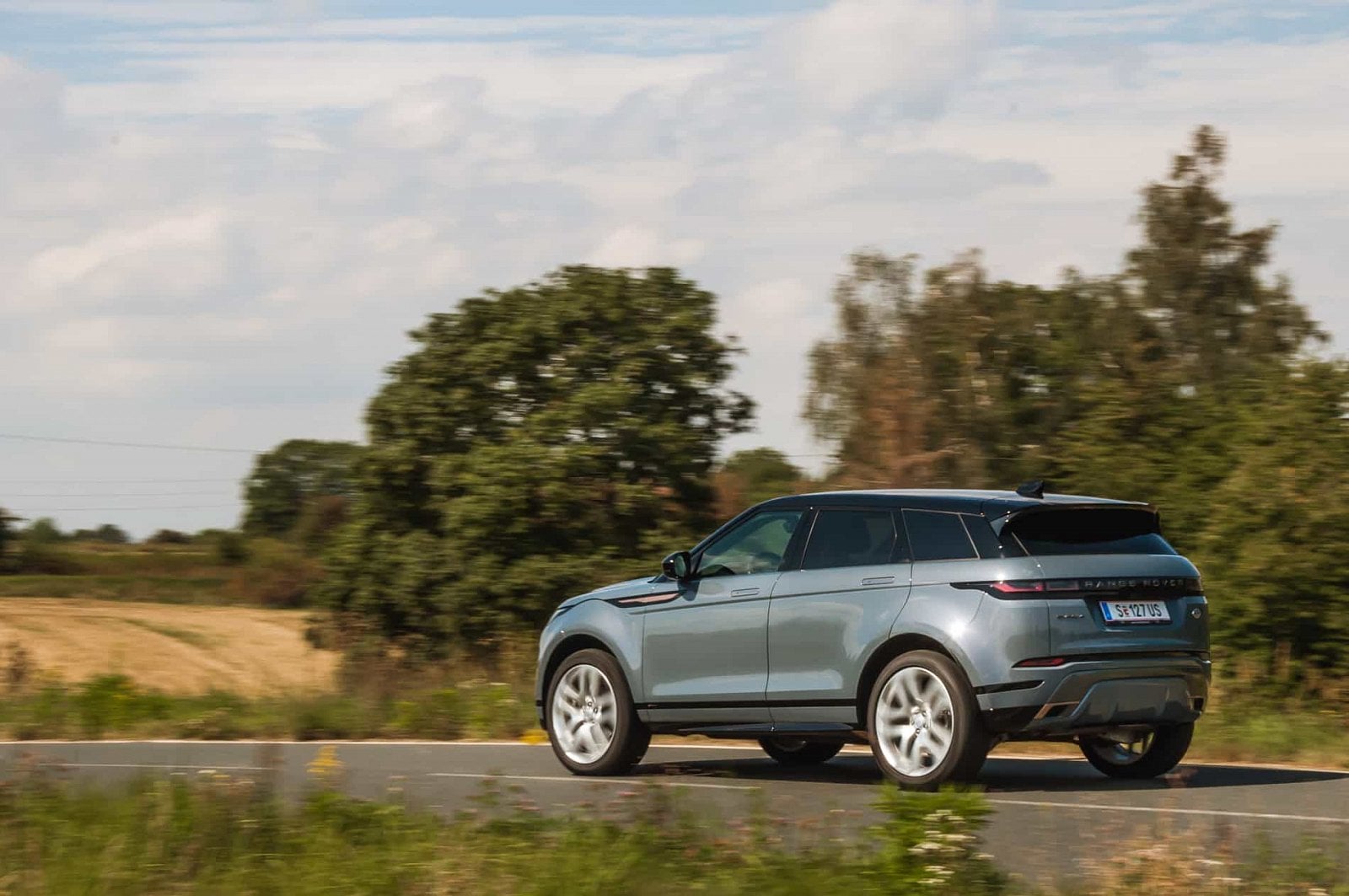 2019-09-Range-Rover-Evoque-2020-39-of-40.jpg
