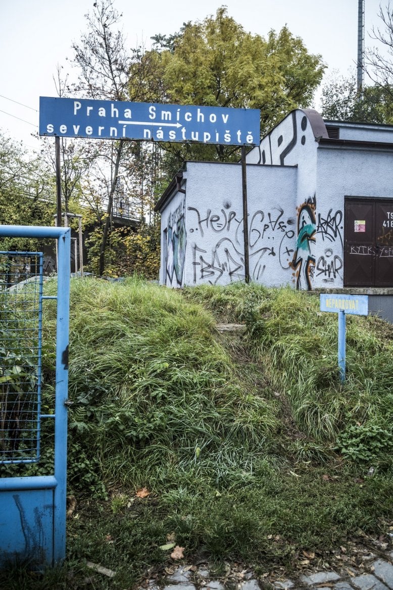 Smíchovské nádraží a jeho okolí před současnou přestavbou