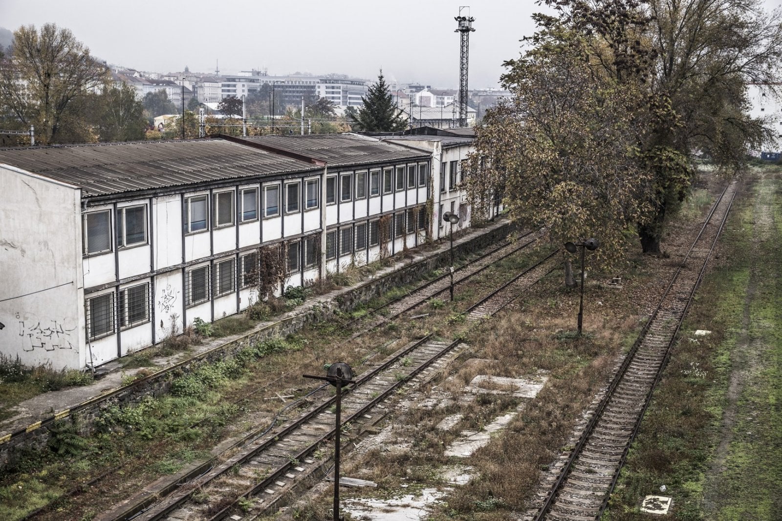 Smíchovské nádraží a jeho okolí před současnou přestavbou