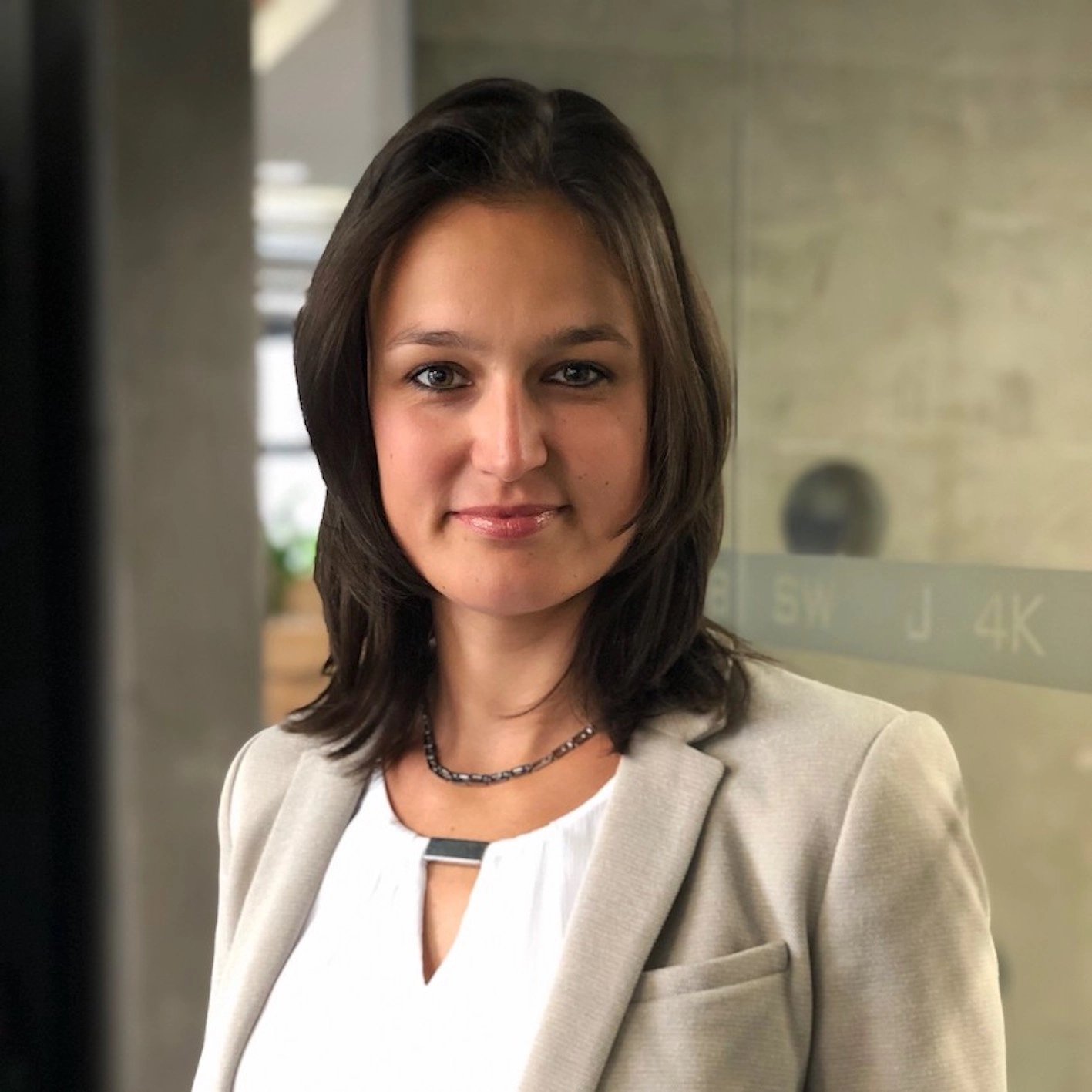 Lektorka programu Rozumíme penězům Lucie Bártová