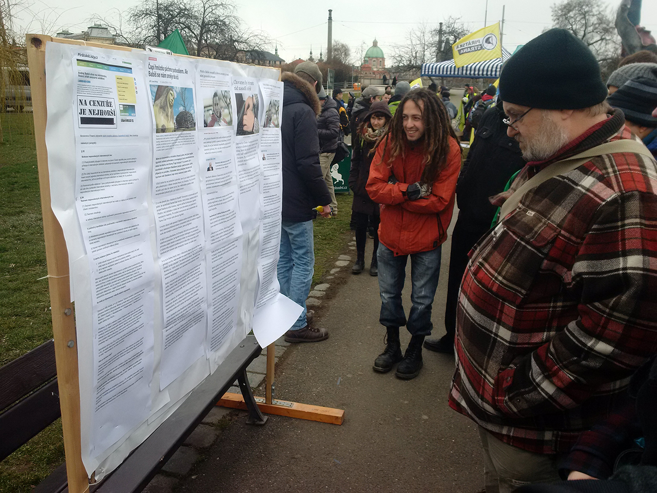 Demonstrace za svobodný internet v Praze 20.2.2016