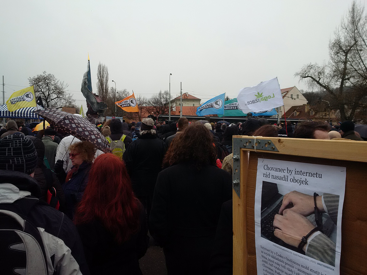 Demonstrace za svobodný internet v Praze 20.2.2016