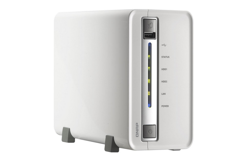 Cenově dostupnější síťové úložiště QNAP TS-212-E, které však nepostrádá žádnou klíčovou multimediální funkci.