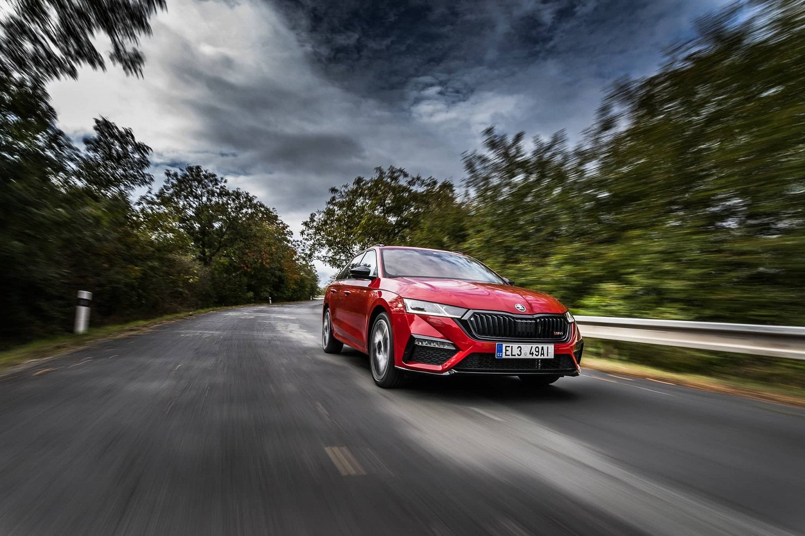 2020-10-skoda-octavia-rs-iv-test-4.jpg