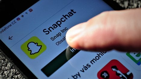 Náhledový obrázek - Otloukánek Snapchat. Populární sociální síti se nedaří naplňovat obchodní potenciál