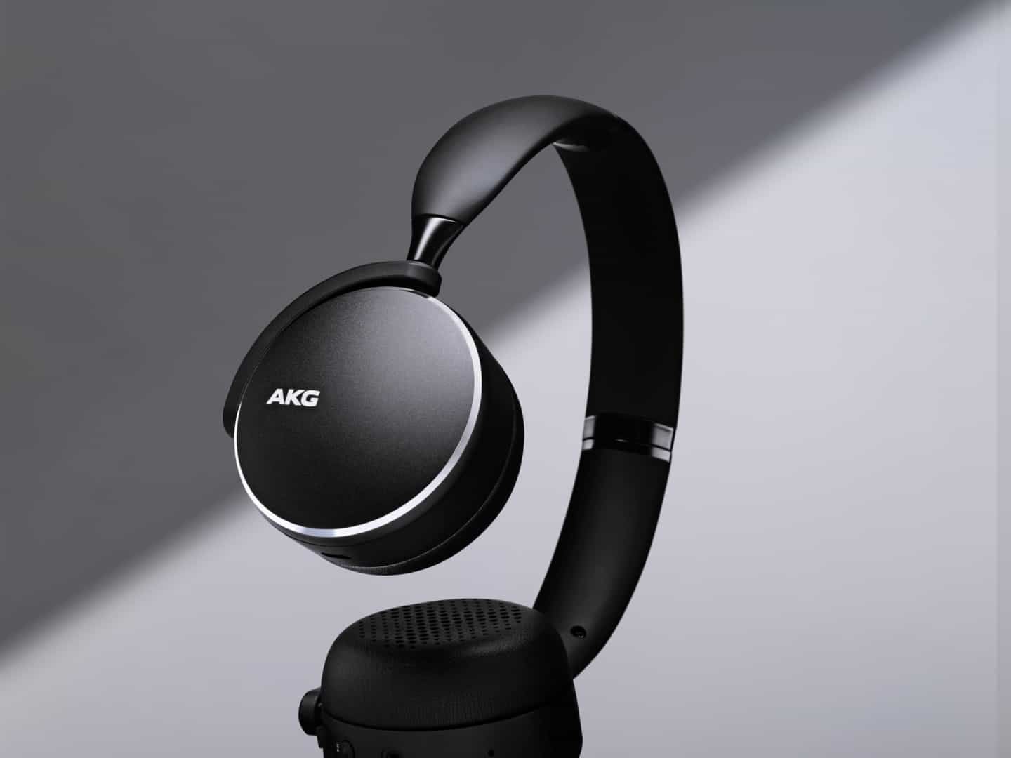 2019-06-Samsung-AKG-Y500-4.jpg