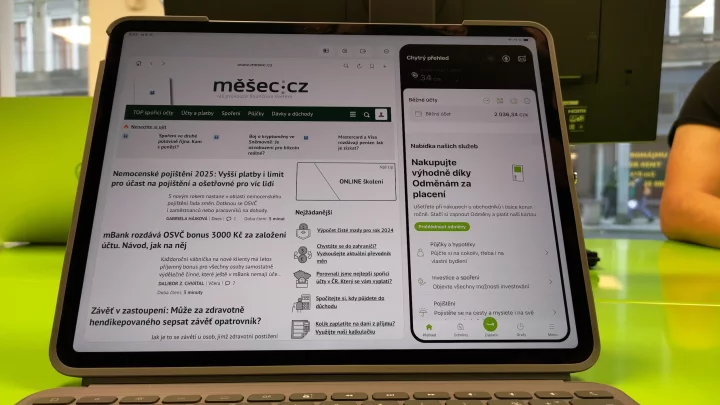 Autor: Dalibor Z. Chvátal Mobilní aplikace CAir od Air Bank je určena pro bankéře na pobočkách. Umí souvisle zobrazit standardní klientskou aplikaci a zároveň jakékoli webové rozhraní. (6. 11. 2024)