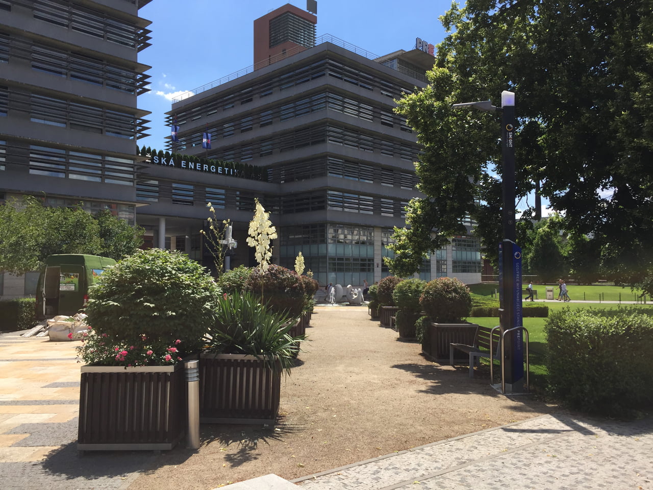 Chytré pouliční osvětlení v Praze