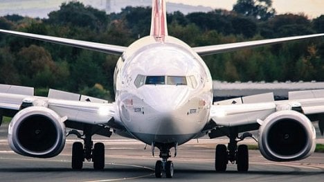 Náhledový obrázek - Problémy stroje 737 MAX smetly šéfa Boeingu Muilenburga