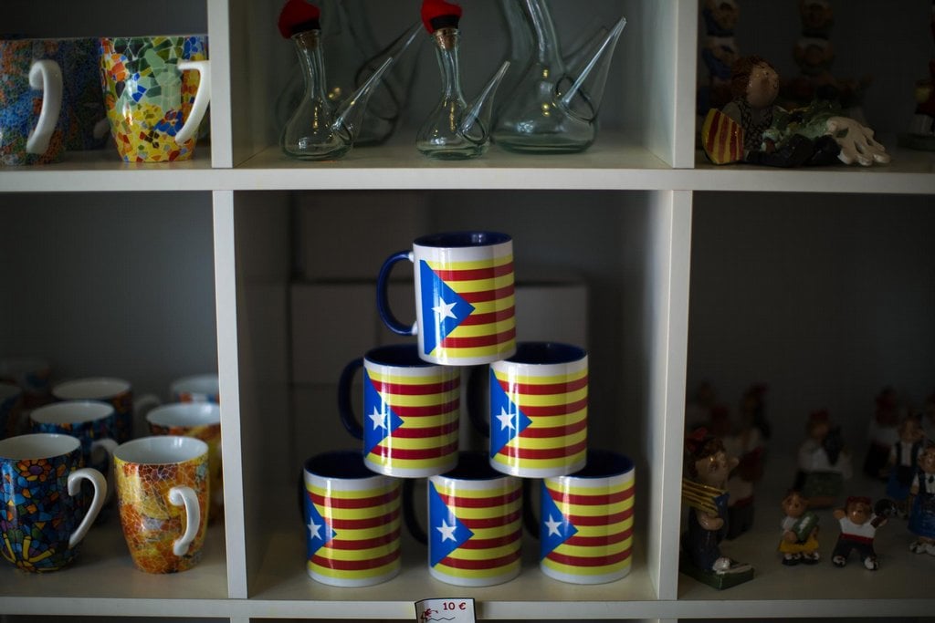 2013-06-katalc3a1nci-v-zc3a1c599c3ad-demonstrovali-za-nezc3a1vis