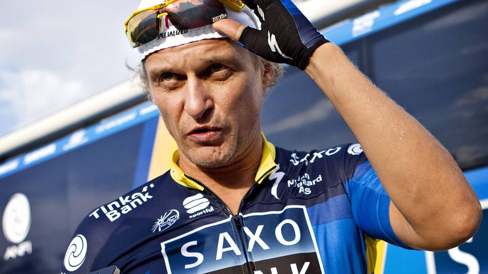 Se dostal do širšího povědomí poté, co v roce 2005 prodal svůj pivovar Tinkoff belgické pivovarnické skupině InBev za 167 milionů eur. Tinkov začal podnikat už 80. letech, kdy založil společnost Technoshock a dovážel do tehdejšího Sovětského svazu elektroniku. Když v roce 1997 firmu prodal vrhnul se do potravinářského průmyslu a začal budovat vlastní pivovar. V roce 2007 založil společnost Tinkoff Credit Systems, která se stala jedním z průkopníků internetového marketingu v Rusku a dnes patří mezi největší ruské společnosti vydávající kreditní karty. Tinkov vlastní cyklistickou stáj Tinkoff-Saxo. Kommersant odhaduje jeho aktiva na 2,065 miliardy dolarů.