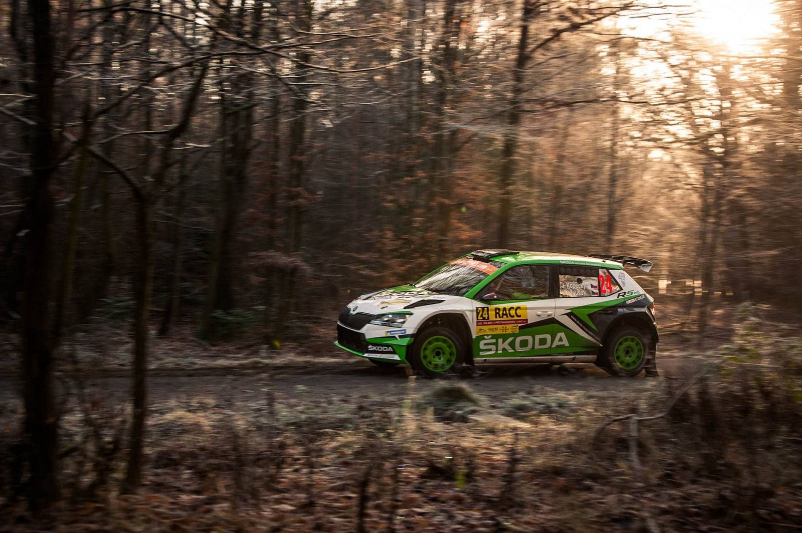 2019-12-skoda-fabia-r5-19-of-21.jpg