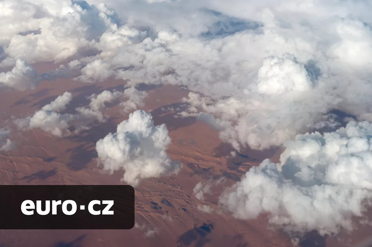 Ať prší! Spojené arabské emiráty poroučejí dešti, vyséváním mraků bojují s extrémním nedostatkem vody