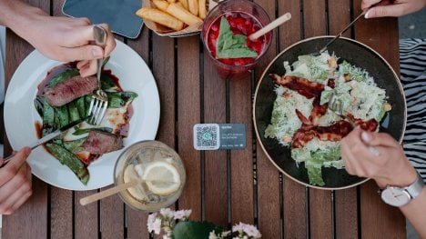 Ceny poledního menu rostou rychleji než inflace. Nejdražší je Praha, nejlevnější Zlín a Olomouc, rozdíly mezi regiony se navíc prohlubují