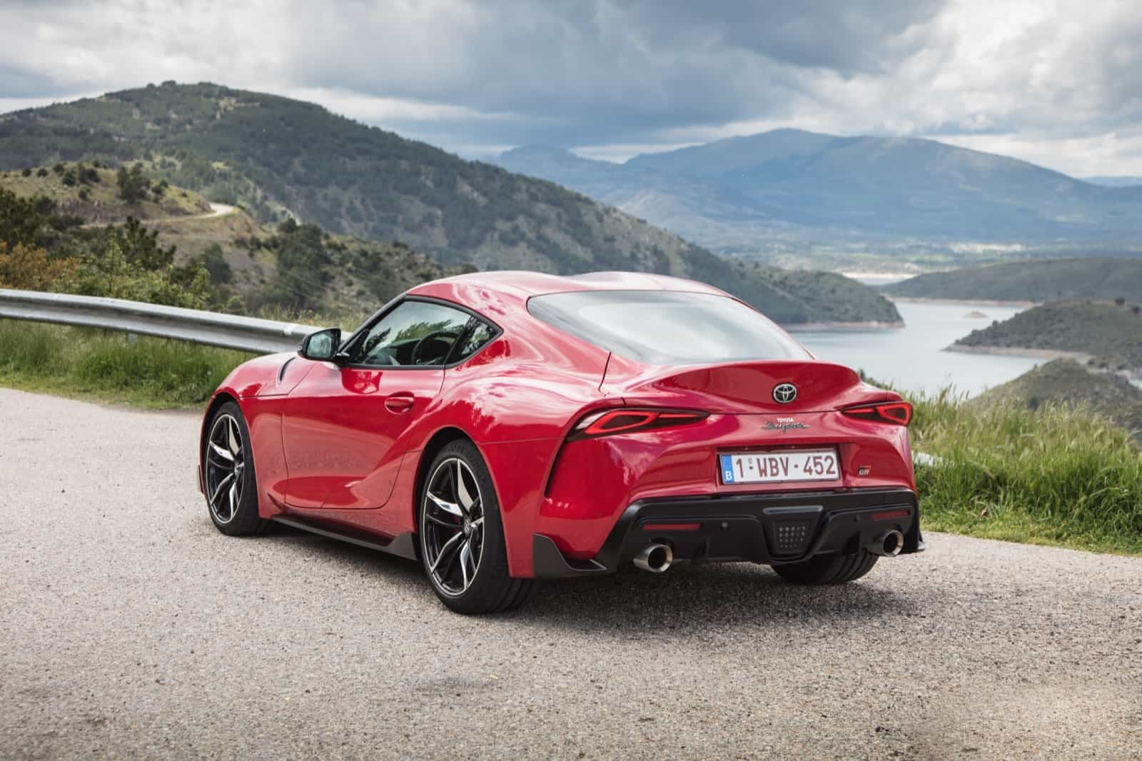 2019-05-Toyota-GR-Supra-2019-14.jpg