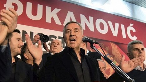 Náhledový obrázek - Prezidentem Černé Hory bude prozápadní Djukanović. Dostal 54 procent hlasů