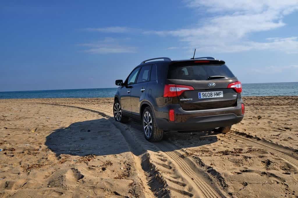 2013-03-novc3a1-kia-sorento-2.jpg