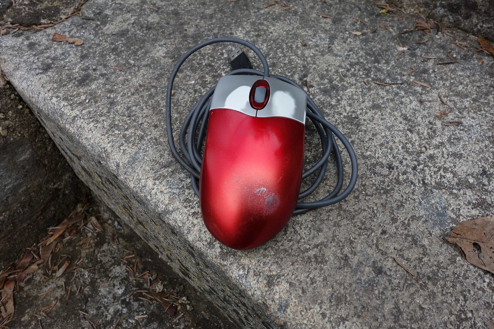 Genius NetScroll+ Eye Ruby po 15 letech užívání