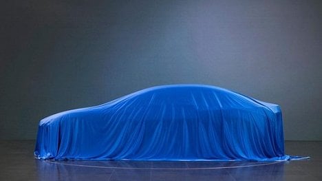 Náhledový obrázek - Končí pro Teslu zlaté časy? BMW přiveze na autosalon do Frankfurtu i5