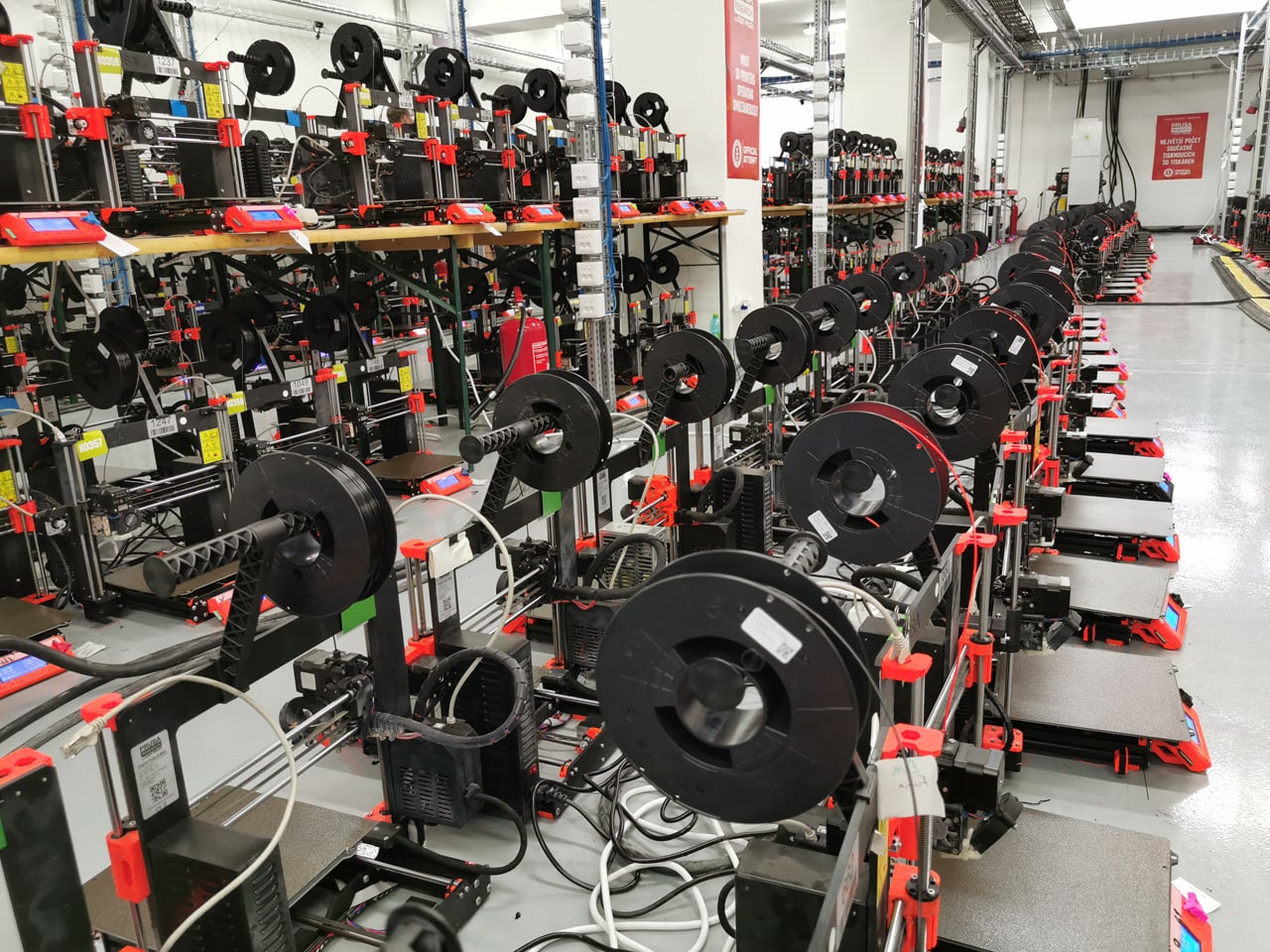 Průša: Guinnessova kniha rekordů a tisíc 3D tiskáren v chodu