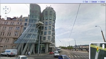 <p>Pohled na Tančící dům v aplikace Google Street View</p>