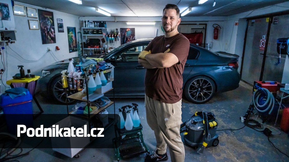 Tepovač si koupil kvůli synovi a dnes čistí auta i gauče po celé Praze