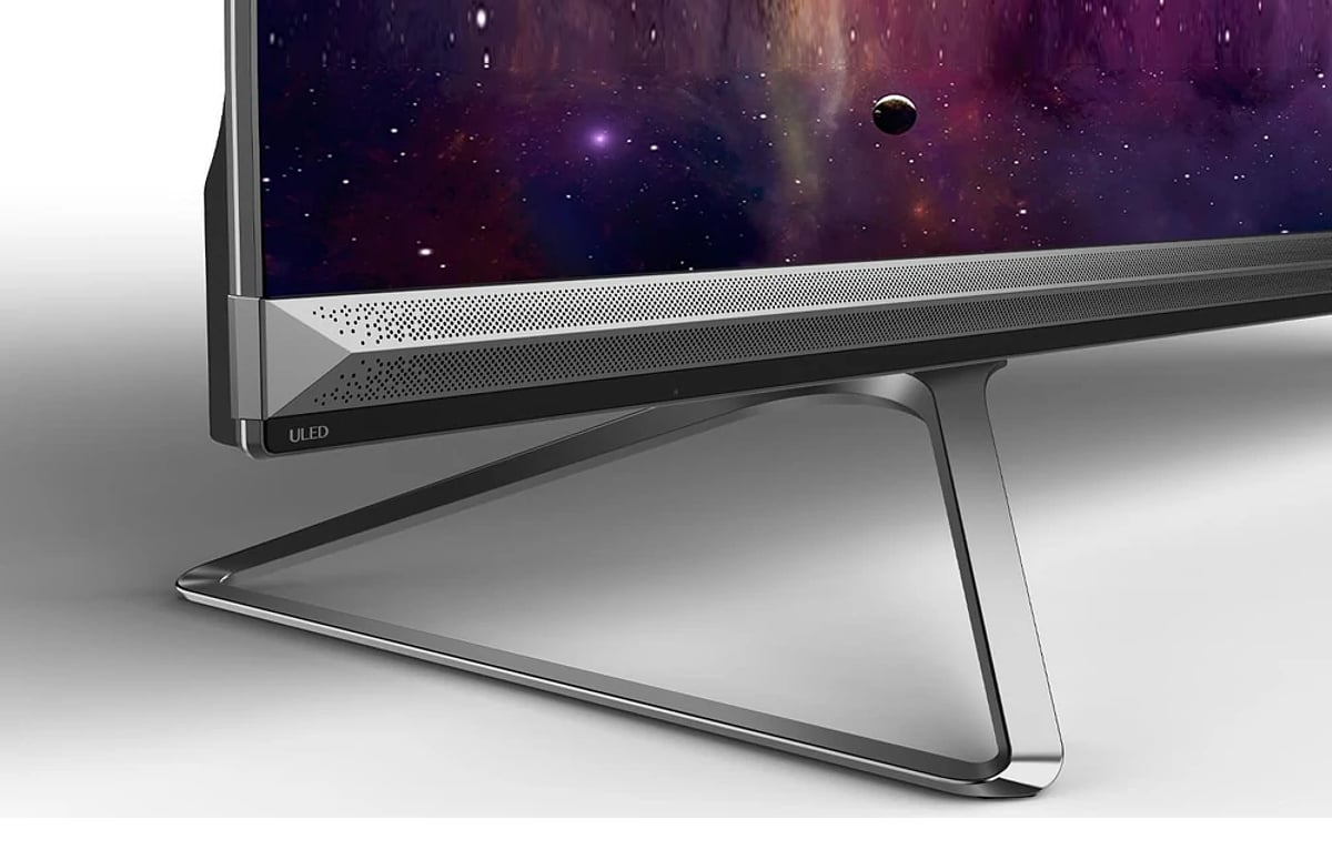 8K ULED TV Hisense s Roku OS/Android TV