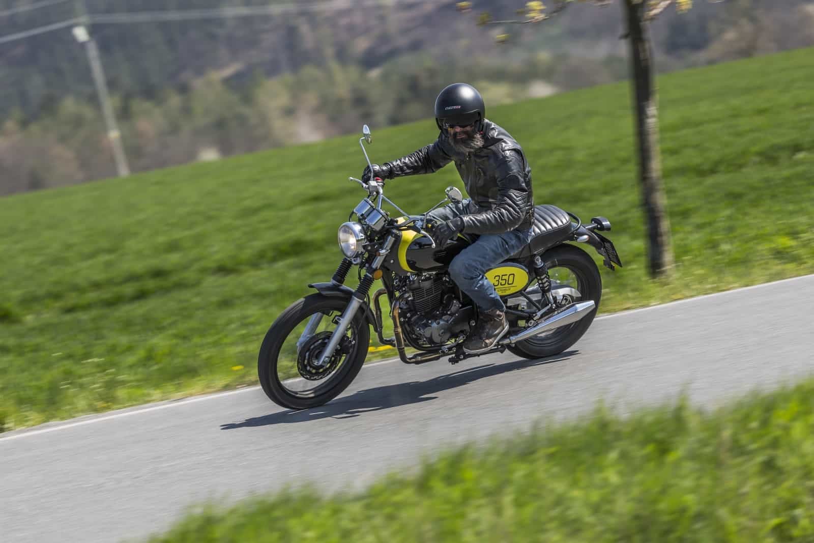 2019-08-aDMB2019_Jawa350OHC-Scrambler-5122.jpg