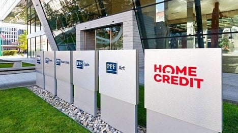 Náhledový obrázek - Home Credit po vlně kritiky zrušil partnerství s Univerzitou Karlovou