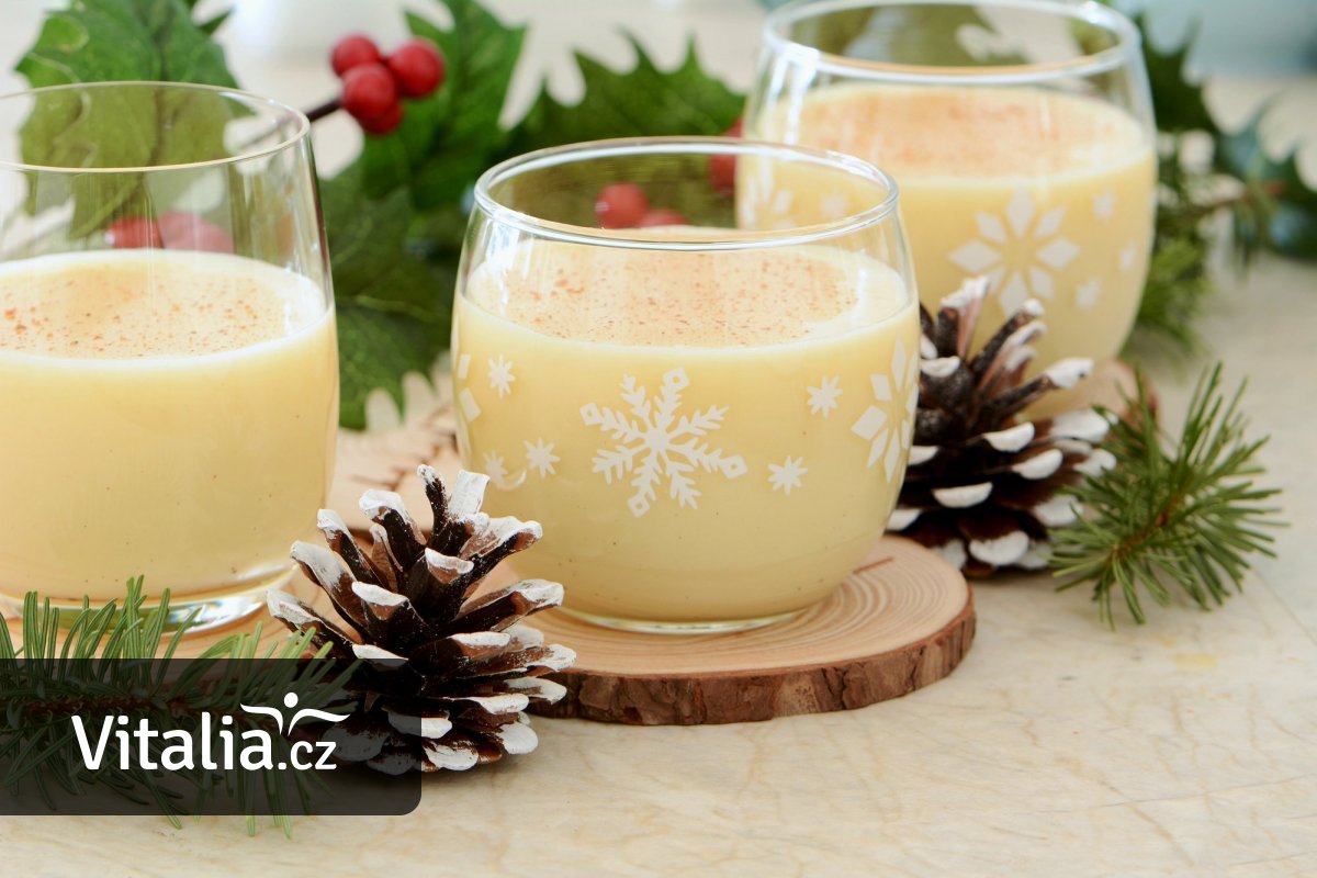 Vaječný koňak koupíte za stovku i za pět set. Kdo do něj dává líh, kdo tuzemák či bourbon?