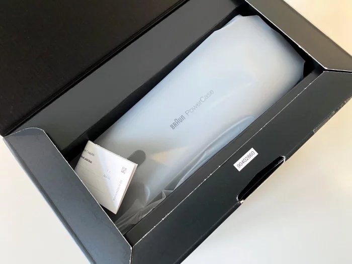 Zabalený strojek v PowerCase.