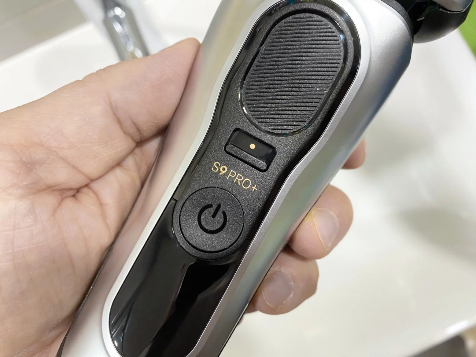 BRAUN SERIES 9 PRO+