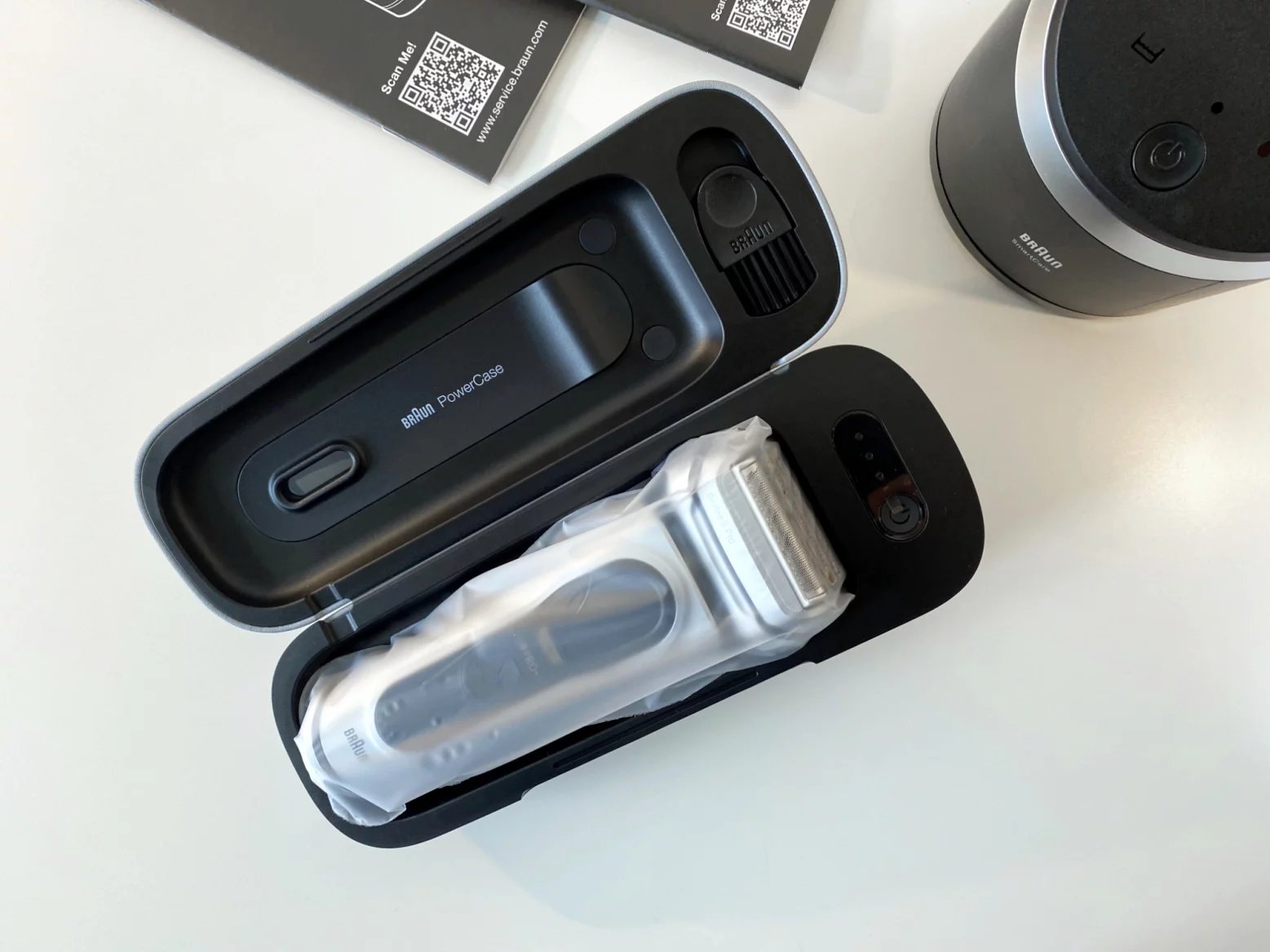 "Devítka" v chytrém pouzdře.